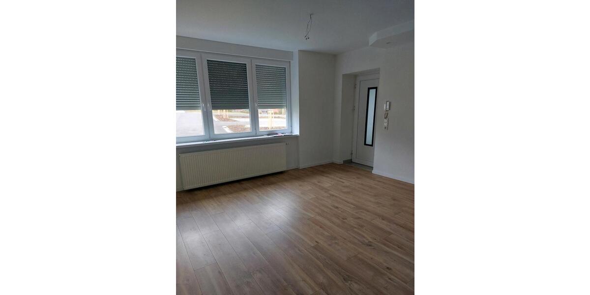 Erdgeschoßwohnung Nohfelden - 3 Zimmer, 105 m&sup2;, 900&euro; | Angebot:25048100