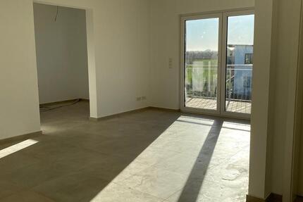 Wohnung Güstrow - 4 Zimmer, 89 m&sup2;, 1.100&euro; | Angebot:25256751