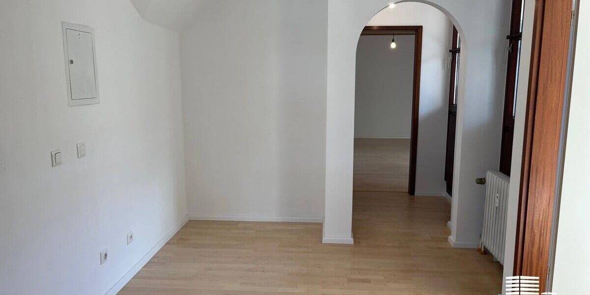 Schöne 3,5 Zimmer Wohnung in Pfersee Nord. 3 zimmer