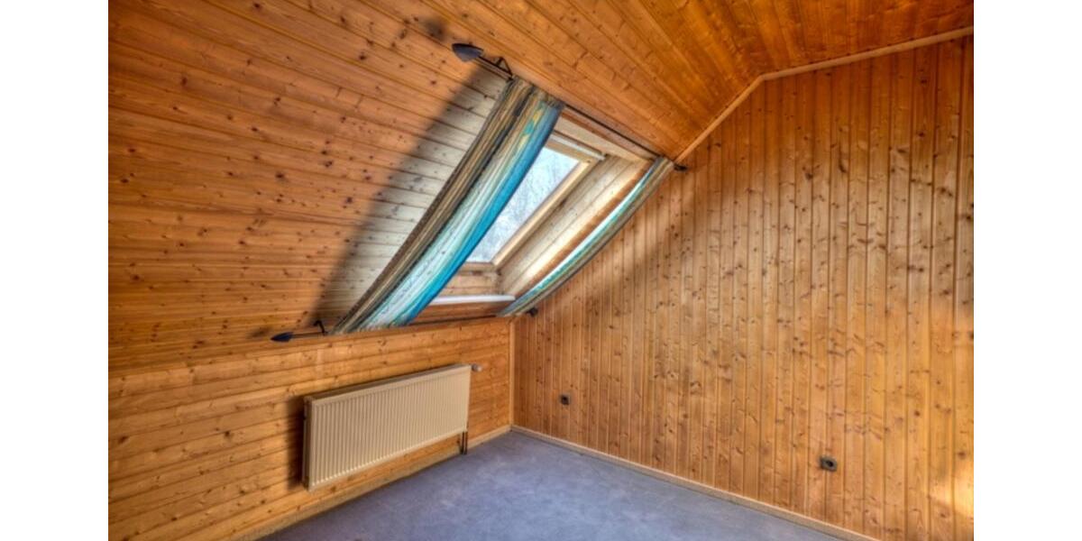 Freistehendes Einfamilienhaus mit großem Garten und Kamin 6 zimmer