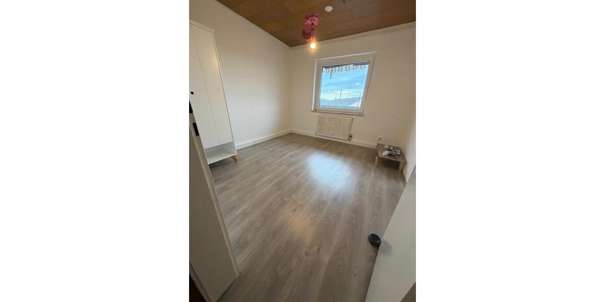 Etagenwohnung Braunschweig Heidberg-Melverode - 2 Zimmer, 72 m&sup2;, 648&euro; | Angebot:25232081