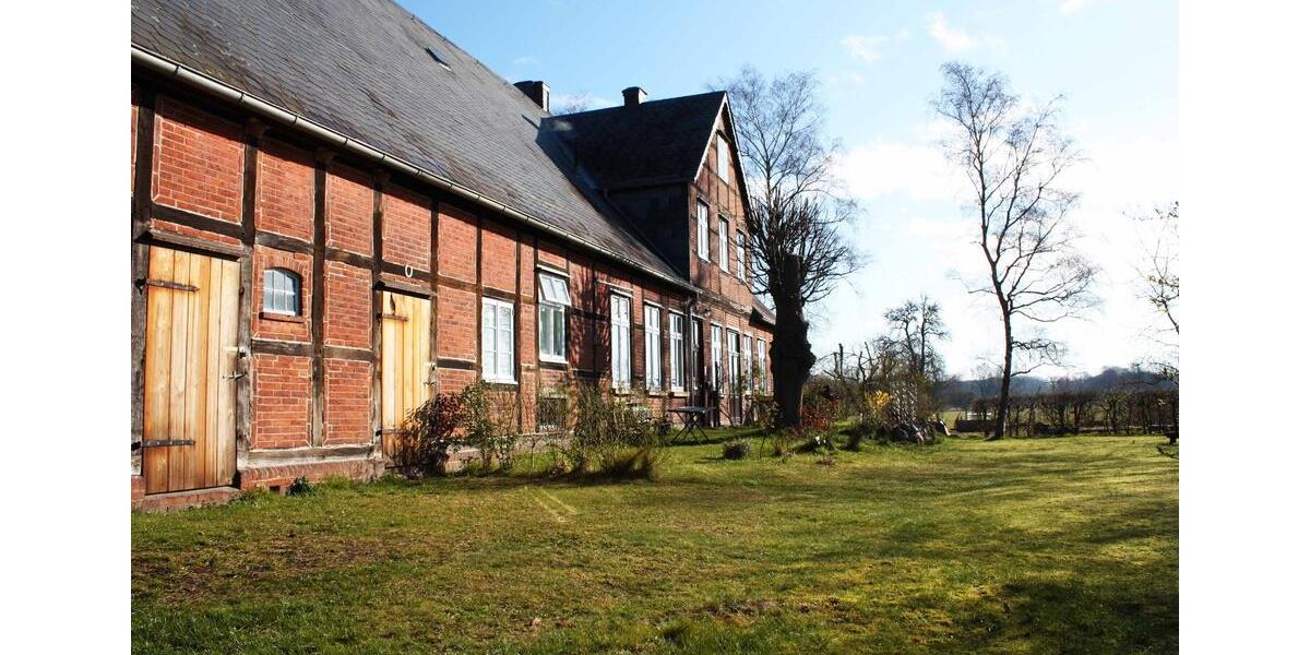 Etagenwohnung Scharnebeck - 2 Zimmer, 70 m&sup2;, 712&euro; | Angebot:26287396