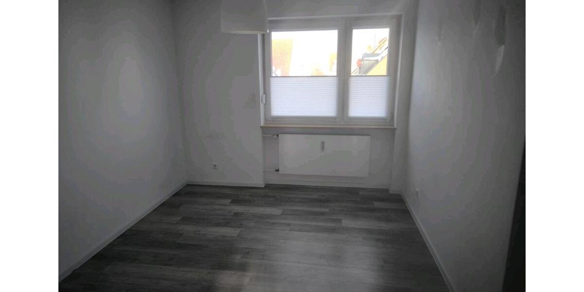 Etagenwohnung Altdorf bei Nürnberg - 3 Zimmer, 89 m&sup2;, 1.850&euro; | Angebot:24745746