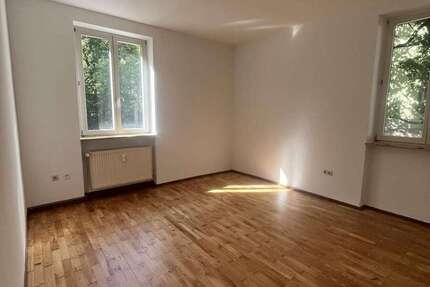 Wohnung Würzburg Altstadt - 1 Zimmer, 30 m&sup2;, 440&euro; | Angebot:27052717