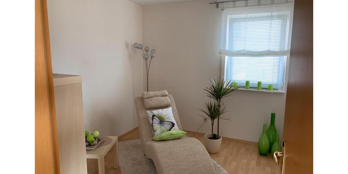 Etagenwohnung Kirchheimbolanden - 4.5 Zimmer, 90 m&sup2;, 800&euro; | Angebot:25164484