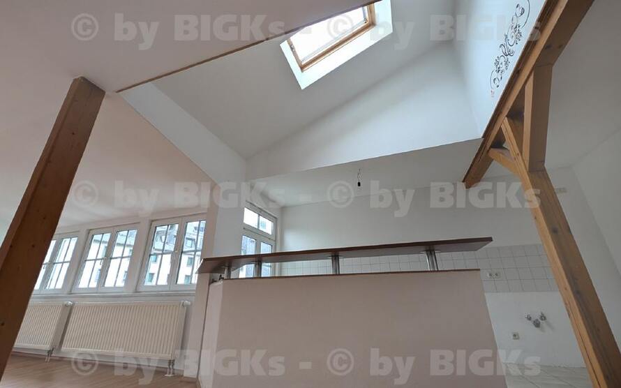 BIGKs - Suhl Mitte: 3-Zimmer Wohnung,sep.Küche&Bad mit Wanne u.Dusche (-;) 3 zimmer