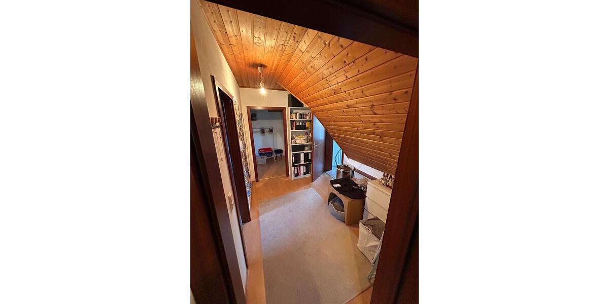 Maisonettenwohnung Bad Camberg - 3 Zimmer, 100 m&sup2;, 910&euro; | Angebot:25655280