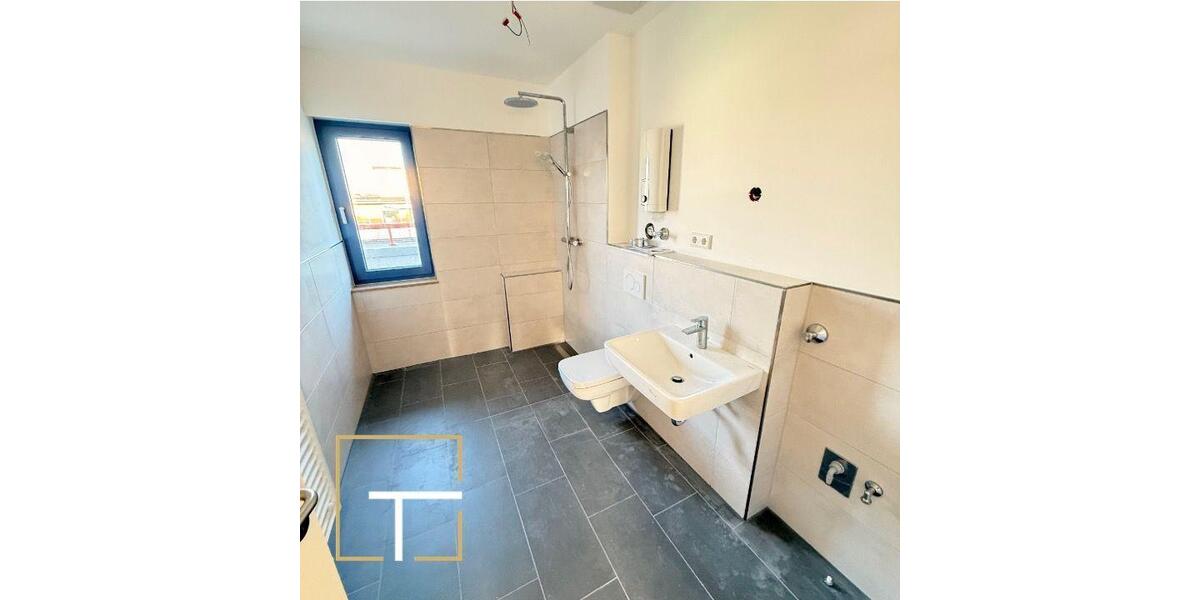 Dachgeschoßwohnung Oberhausen Alsfeld - 3 Zimmer, 75 m&sup2;, 1.000&euro; | Angebot:24771166