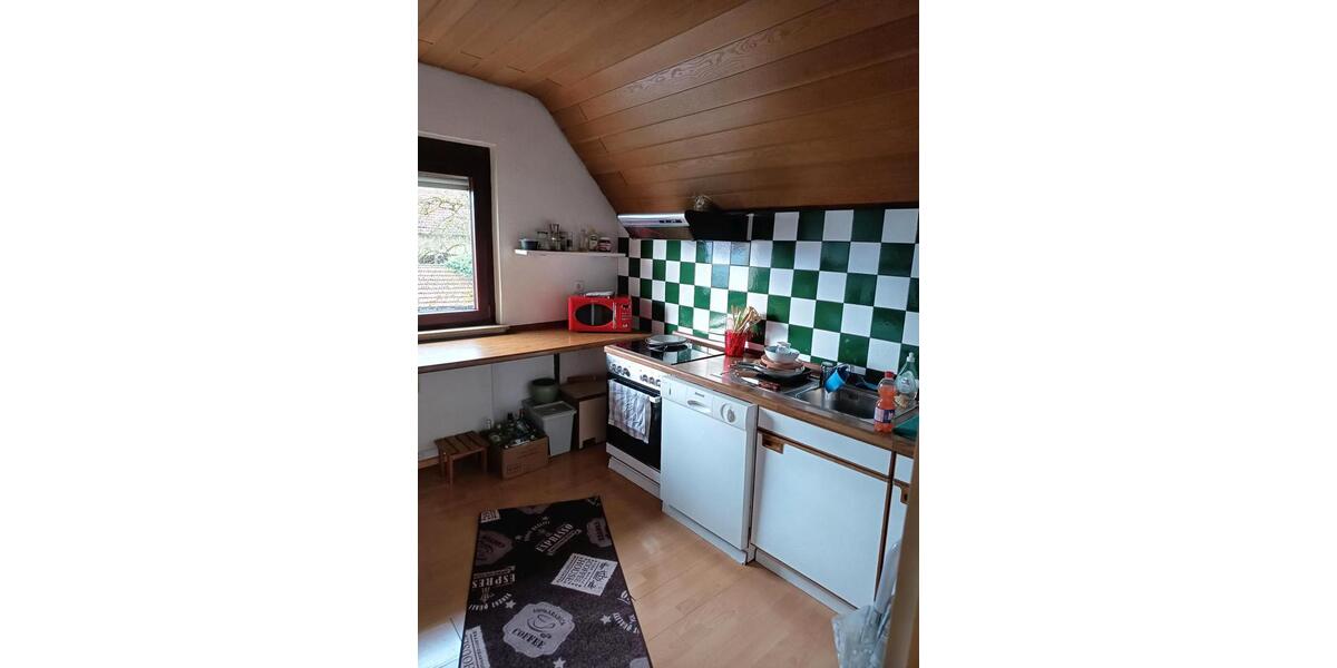 Dachgeschoßwohnung Lauffen am Neckar - 3.5 Zimmer, 80 m&sup2;, 850&euro; | Angebot:26483171