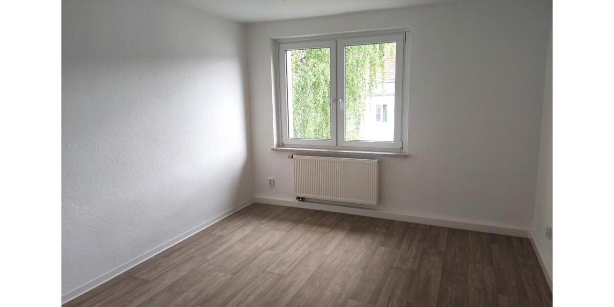 Dachgeschoßwohnung Meiningen - 4 Zimmer, 70 m&sup2;, 510&euro; | Angebot:26588691