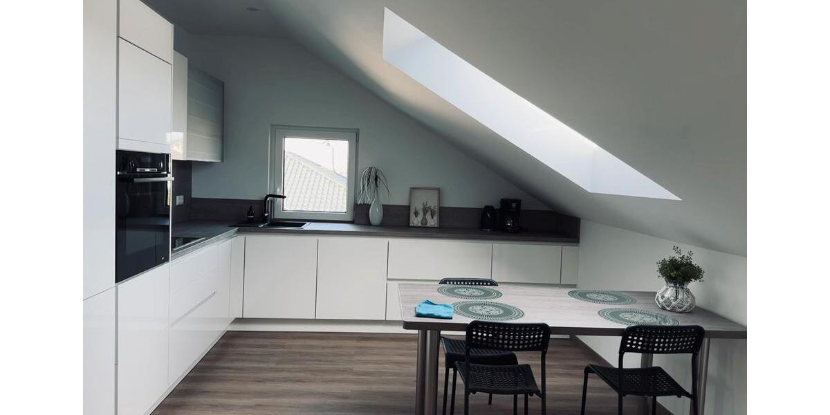 Dachgeschoßwohnung Braunfels - 3 Zimmer, 120 m&sup2;, 2.790&euro; | Angebot:26420245
