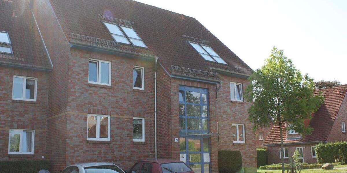 Etagenwohnung Schwerin Friedrichsthal - 2 Zimmer, 63 m&sup2;, 630&euro; | Angebot:27087802