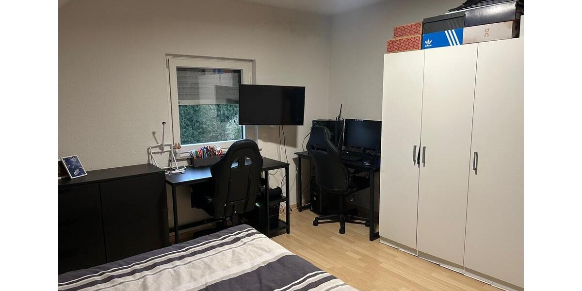 Dachgeschoßwohnung Gebhardshain - 2 Zimmer, 63 m&sup2;, 650&euro; | Angebot:26705200
