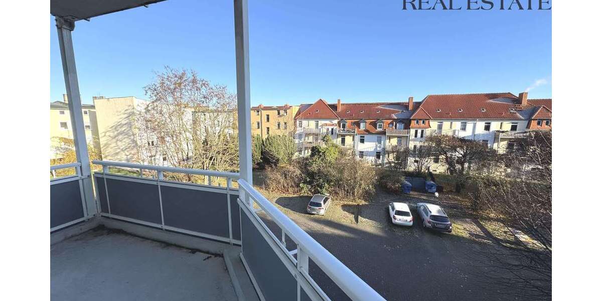 Wohnung zum Mieten in Magdeburg 355 € 61.85 m² 2 zimmer