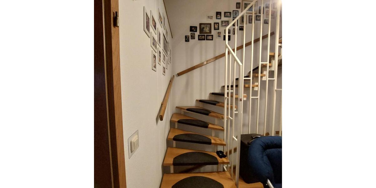 Doppelhaushälfte Wetzlar Altenberger Straße - 4 Zimmer, 111 m&sup2;, 1.390&euro; | Angebot:26276270