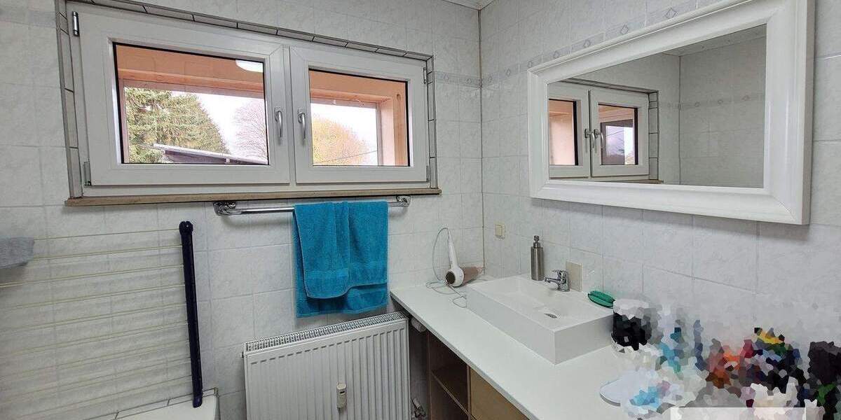 Etagenwohnung Giebelstadt Euerhausen - 4 Zimmer, 113 m&sup2;, 860&euro; | Angebot:24621031