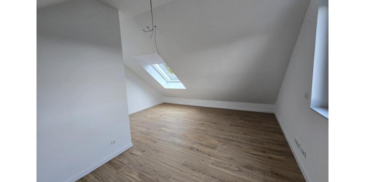 Reihenhaus Höchst im Odenwald - 4 Zimmer, 120 m&sup2;, 1.400&euro; | Angebot:26236776