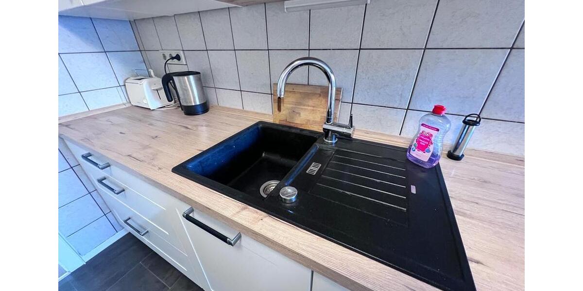 Wohnen auf Zeit Hamm - 7 Zimmer, 120 m&sup2;, 350&euro; | Angebot:26582812