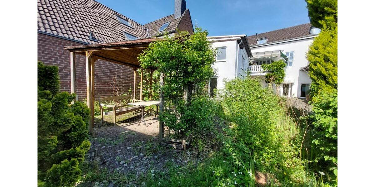 Attraktive Bürofläche mit optimaler Sichtbarkeit in zentraler Lage zimmer