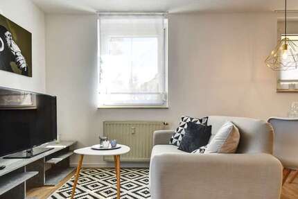 Wohnen auf Zeit in Stuttgart 1.380 € 1 zimmer