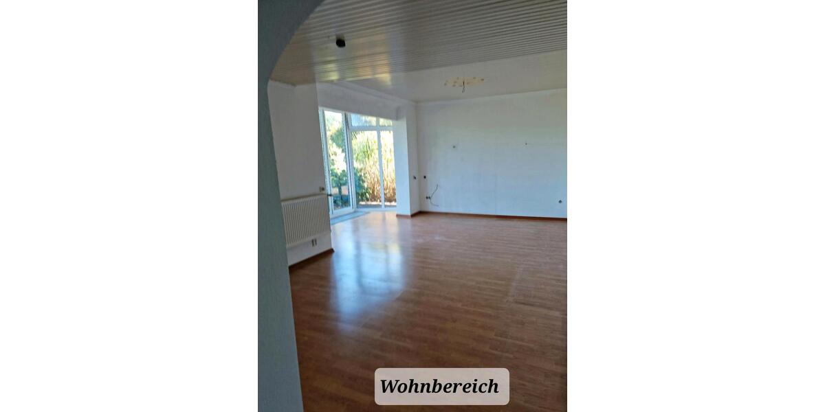 Etagenwohnung Reichshof - 2.5 Zimmer, 91 m&sup2;, 748&euro; | Angebot:25023211