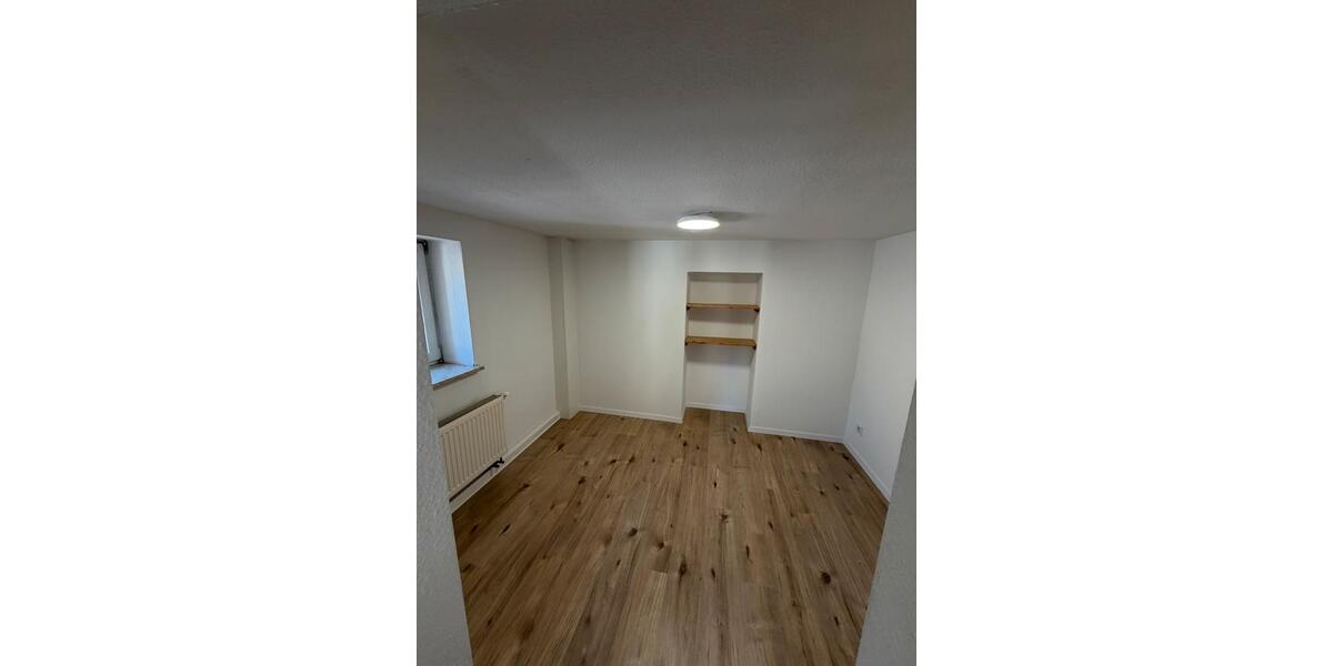 Einfamilienhaus Taucha - 8 Zimmer, 200 m&sup2;, 1.800&euro; | Angebot:26610330