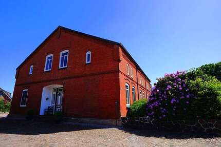 Haus Jevenstedt - 5 Zimmer, 163 m&sup2;, 1.300&euro; | Angebot:26756819