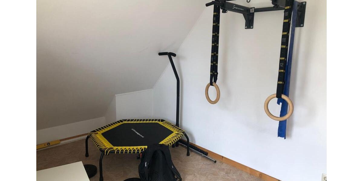 Dachgeschoßwohnung Spaichingen - 3 Zimmer, 54 m&sup2;, 750&euro; | Angebot:24740448