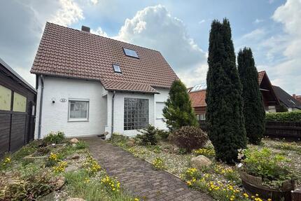 Wohnen auf Zeit Sarstedt - 10 Zimmer, 200 m&sup2;, 203&euro; | Angebot:21204459