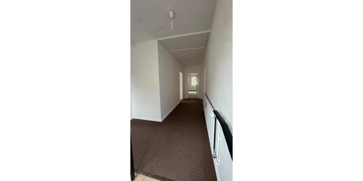 Helle 3-Zimmer-Wohnung in Köln-Weiden 3 zimmer