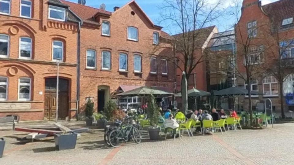 Dachgeschoßwohnung Hameln - 3 Zimmer, 98 m&sup2;, 720&euro; | Angebot:26301970