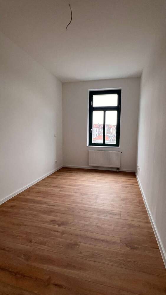 Wohnung zum Mieten in Leipzig 380 € 29.35 m²