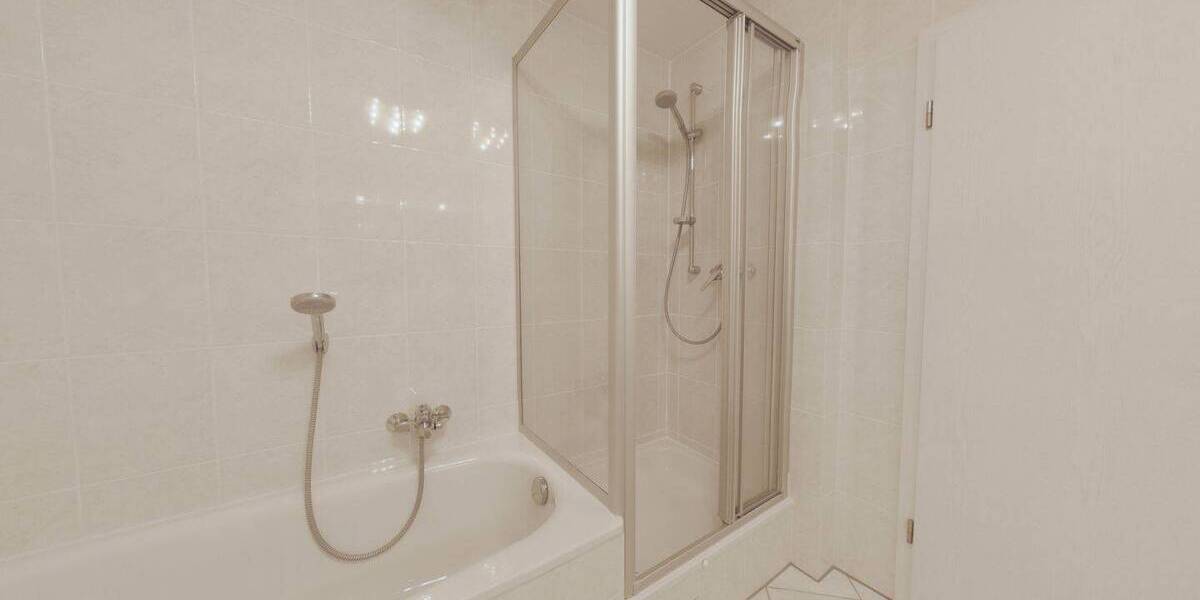 Reihenmittelhaus Nürnberg Königshof - 4 Zimmer, 136 m&sup2;, 1.750&euro; | Angebot:26142895