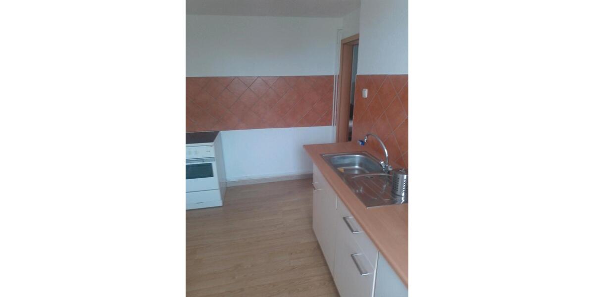 Dachgeschoßwohnung Röbel/Müritz Müritz - 2 Zimmer, 50 m&sup2;, 380&euro; | Angebot:26463573
