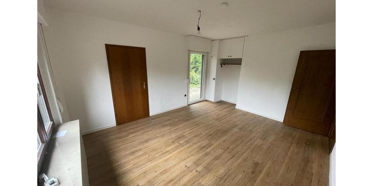 Wohnen auf Zeit Sankt Augustin - 18 Zimmer, 120 m&sup2;, 570&euro; | Angebot:26257903