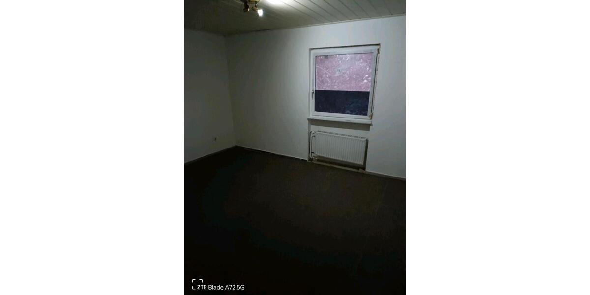 Etagenwohnung Gernsheim - 3 Zimmer, 100 m&sup2;, 1.380&euro; | Angebot:25994568