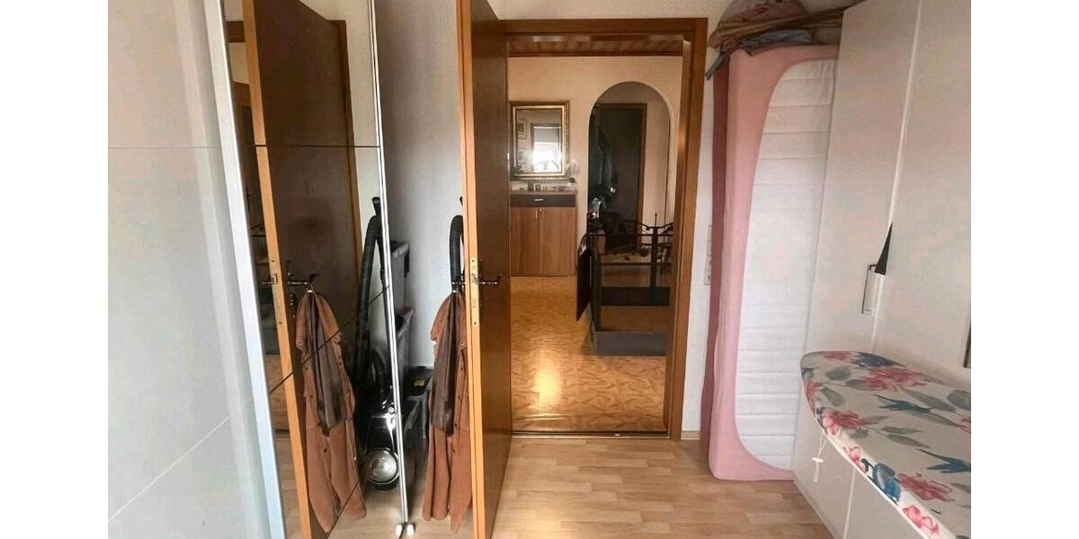 Dachgeschoßwohnung Aichstetten - 4 Zimmer, 84 m&sup2;, 1.150&euro; | Angebot:26018610