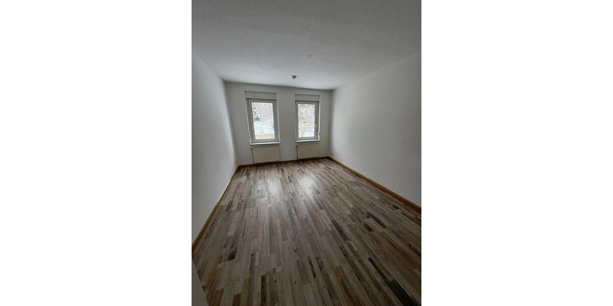 Etagenwohnung Jüterbog - 3 Zimmer, 90 m&sup2;, 810&euro; | Angebot:22866198