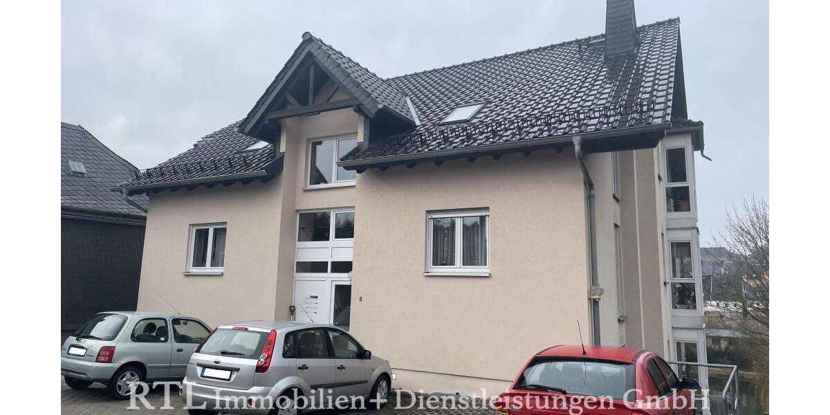 Etagenwohnung Bad Lobenstein - 2 Zimmer, 50 m&sup2;, 385&euro; | Angebot:23640597