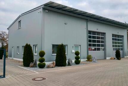 Moderne Gewerbehallenteil mit Top-Anbindung – 105 m² zimmer