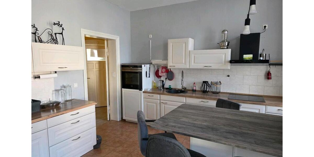 Etagenwohnung Senftenberg - 3 Zimmer, 109 m&sup2;, 900&euro; | Angebot:25841355