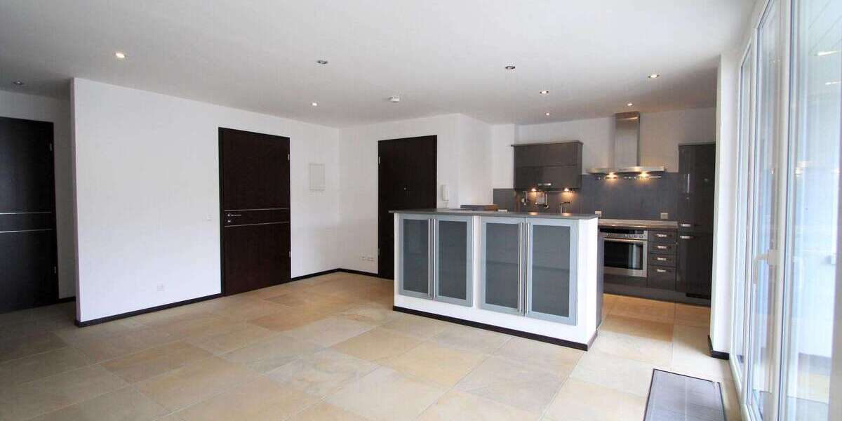 Etagenwohnung Krumbach - 3 Zimmer, 86 m&sup2;, 850&euro; | Angebot:25234740