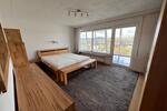 Großzügige 160m² 3-Zimmer Wohnung mit Wintergarten & Extra-Büro