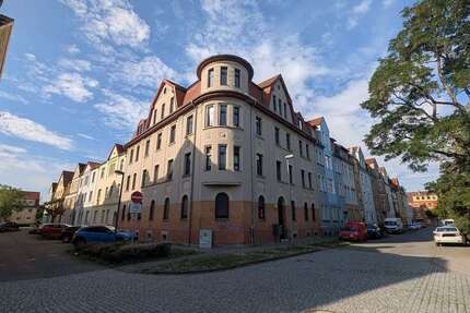Wohnung Bitterfeld Bitterfeld - 2 Zimmer, 64 m&sup2;, 450&euro; | Angebot:27209150