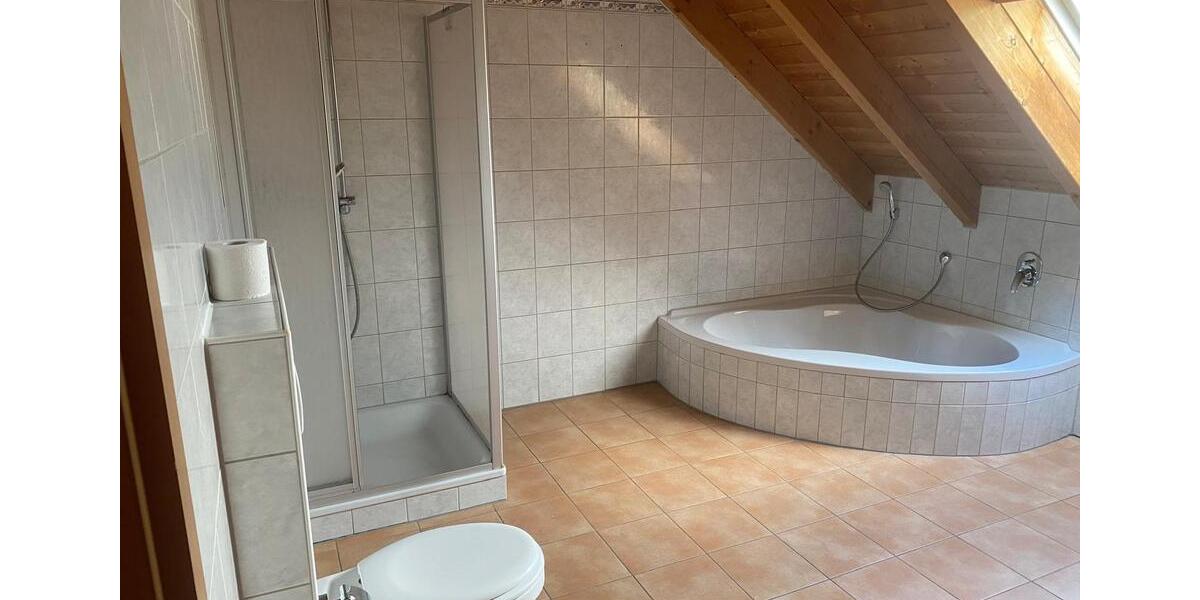 Einfamilienhaus Reinsfeld - 6 Zimmer, 110 m&sup2;, 950&euro; | Angebot:26292711