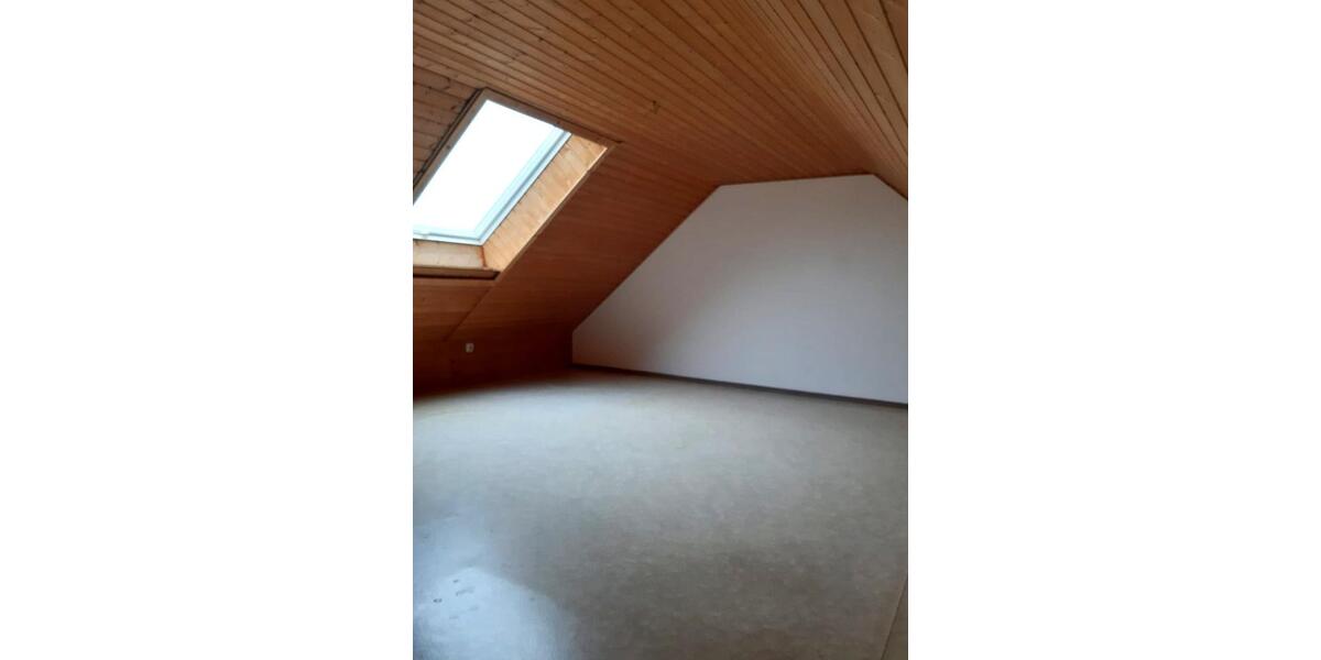 Dachgeschoßwohnung Bad Mergentheim - 2 Zimmer, 57 m&sup2;, 330&euro; | Angebot:25173343