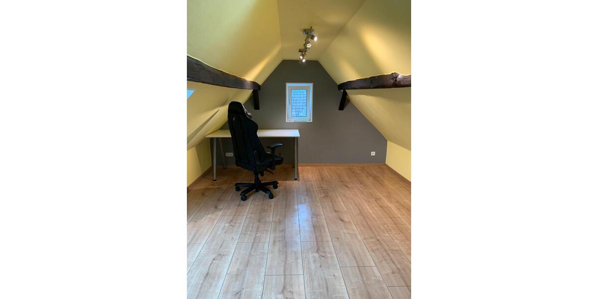 Einfamilienhaus Schmitten im Taunus - 8 Zimmer, 160 m&sup2;, 1.750&euro; | Angebot:26444370