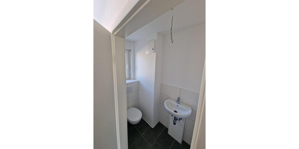 Reihenhaus Oberndorf am Neckar - 4 Zimmer, 132 m&sup2;, 1.400&euro; | Angebot:23555092