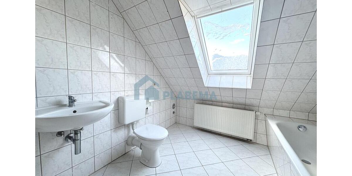 Etagenwohnung Parchim - 4 Zimmer, 95 m&sup2;, 987&euro; | Angebot:26365412