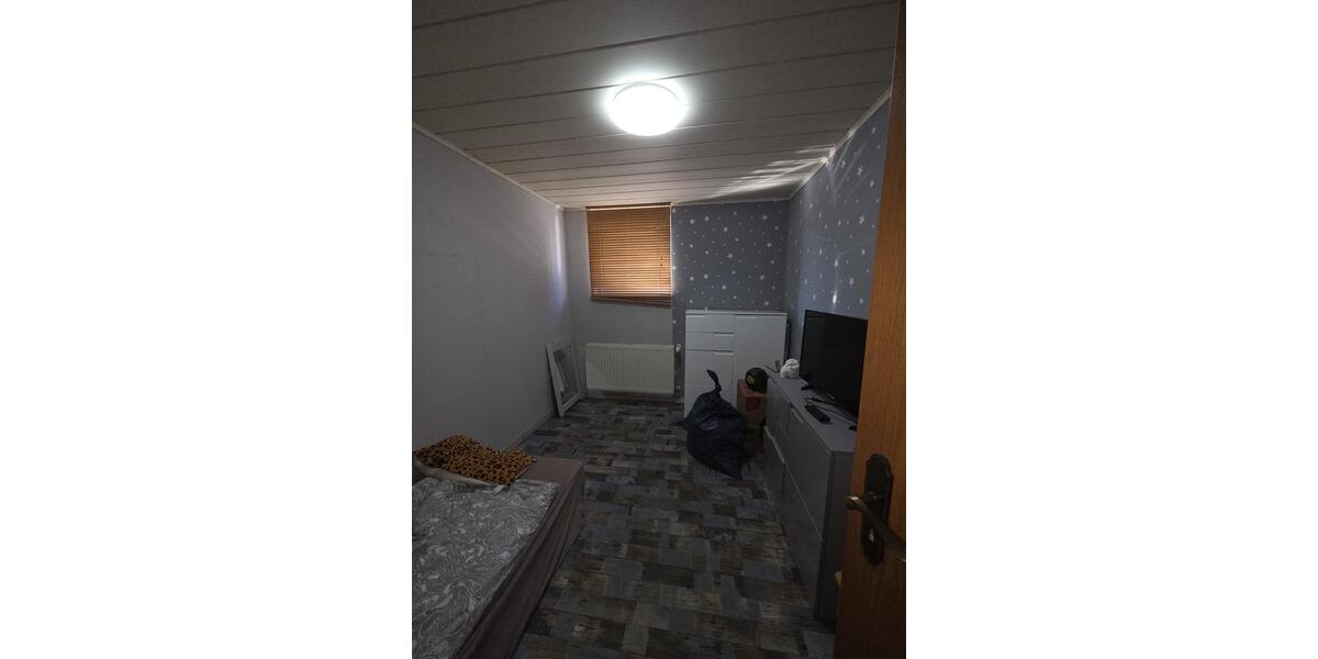 Dachgeschoßwohnung Haiger - 4 Zimmer, 75 m&sup2;, 900&euro; | Angebot:26267977